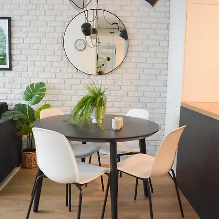 The Black & White Oasis