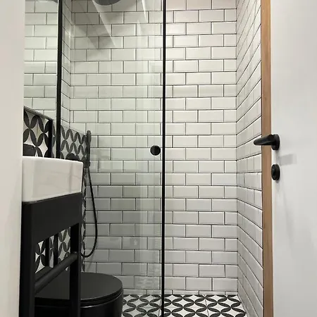 The Black & White Oasis * Belgrado